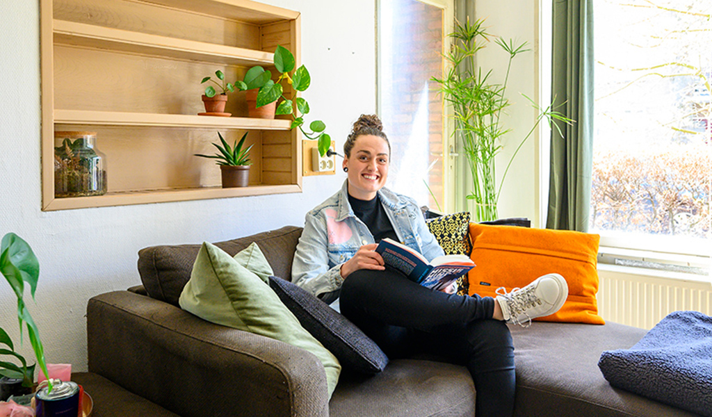 Tennant of VPS rental property in living room